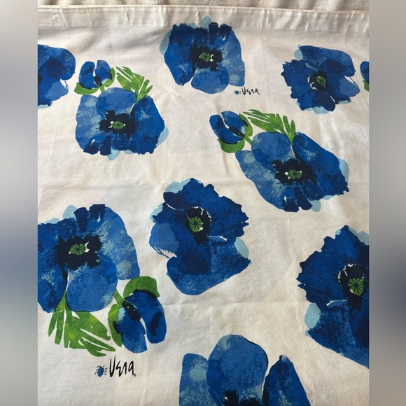Vera Neumann Shower Curtain Blue Poppies, 72Wx70L - Picture 2 of 5